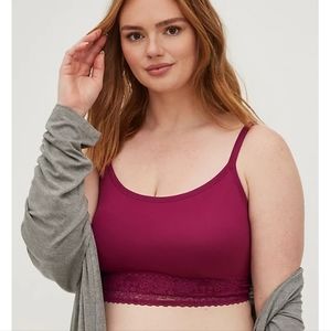 NWT Torrid 0X SEAMLESS BRALETTE - LIGHTLY PADDED